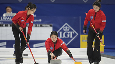 她们的每一 她们的每一