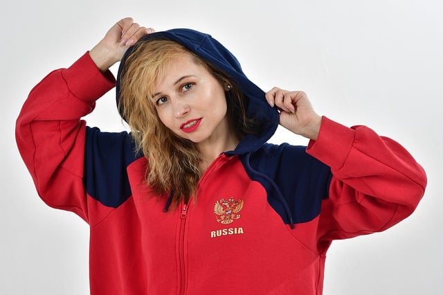 不滿現狀而 不滿現狀而